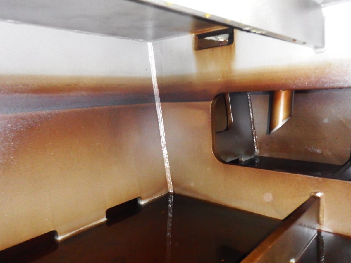 LO Tank showing layers of deposited varnish