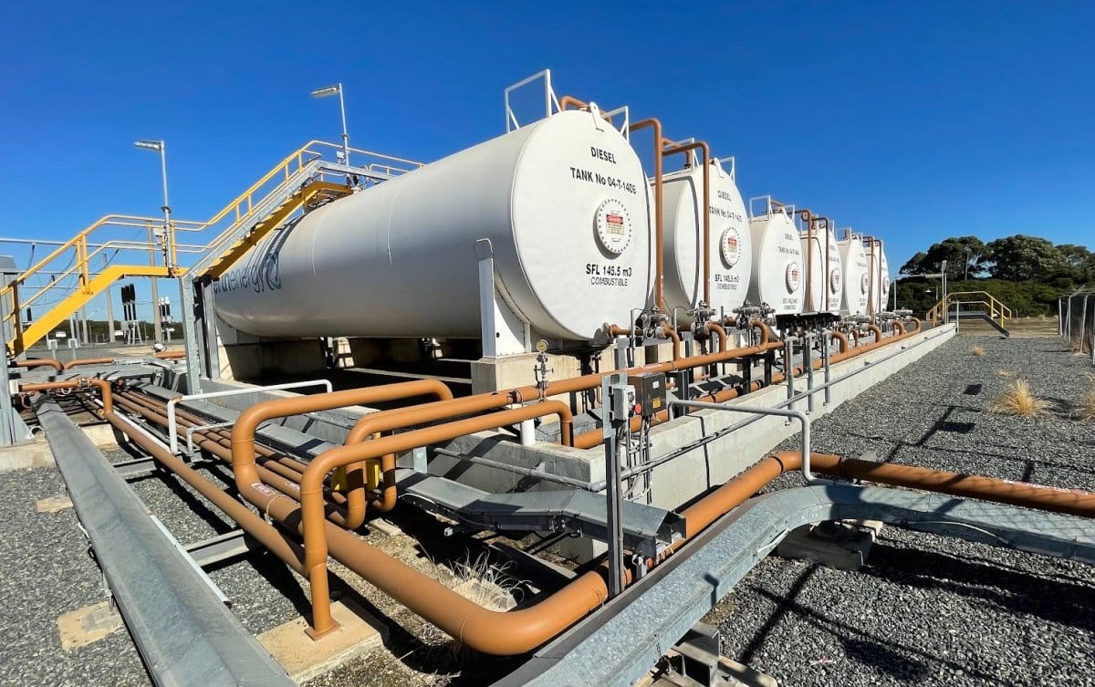 Industrial Oil Tank Cleaning Benefits: A Strategic Guide for 2026